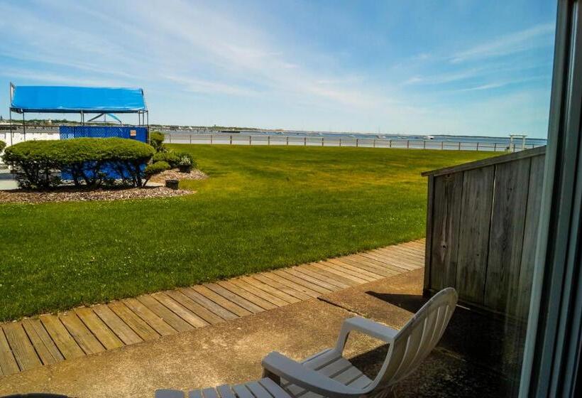 스탠다드 룸 킹사이즈 침대, Provincetown Inn