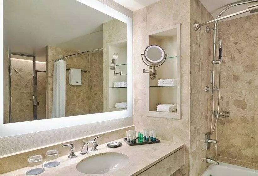 اتاق لوکس, The Westin Chicago River North