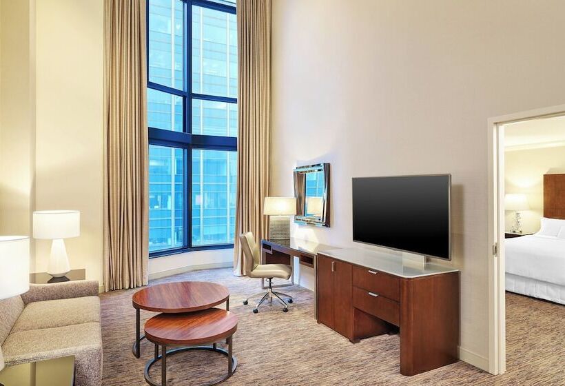 디럭스 스위트, The Westin Chicago River North