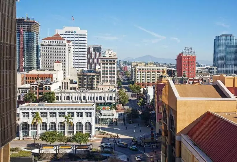 اتاق اجرایی با تخت بزرگ, The Westin San Diego Gaslamp Quarter