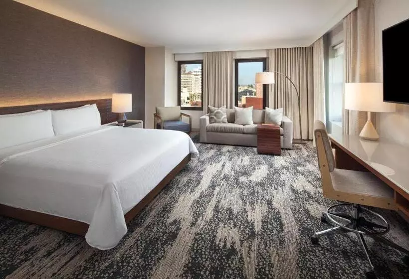 سوئیت جونیور با تخت بزرگ, The Westin San Diego Gaslamp Quarter