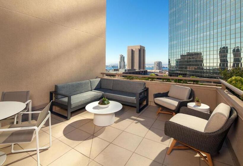 جناح جونيور مطل على المدينة, The Westin San Diego Gaslamp Quarter