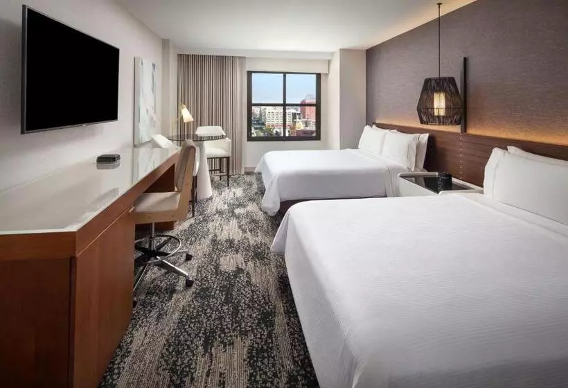 سوییت جونیور با چشم‌انداز شهر, The Westin San Diego Gaslamp Quarter