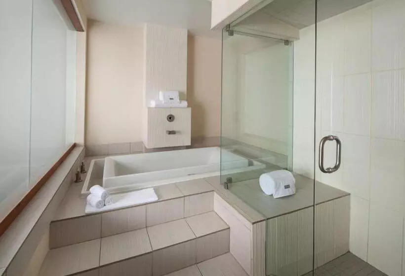 سوئیت با تخت بزرگ, The Westin San Diego Gaslamp Quarter