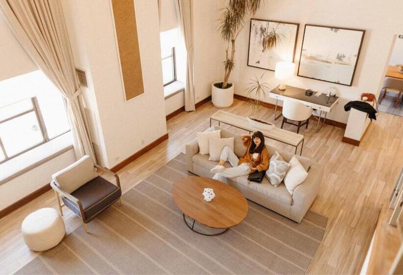 جناح سرير كينج, The Westin San Diego Gaslamp Quarter