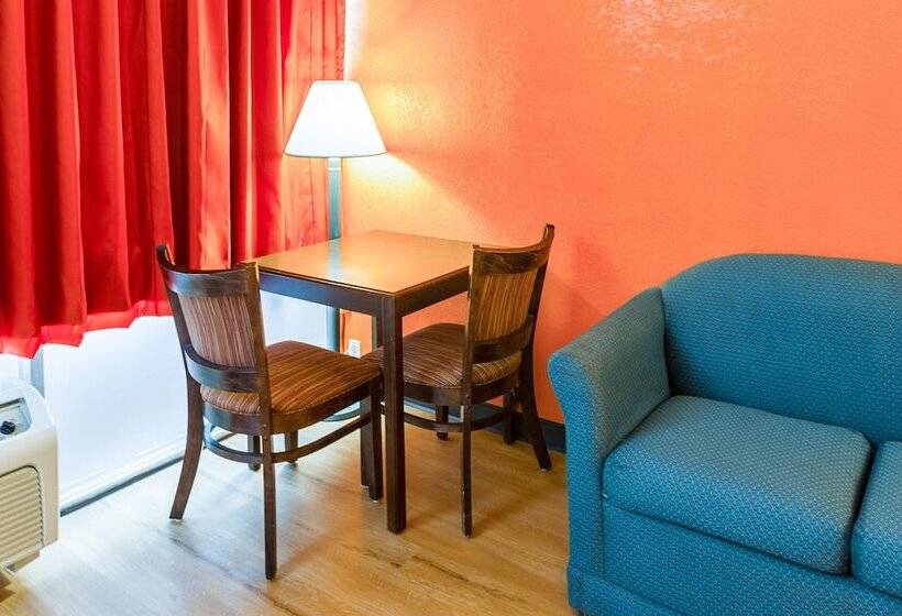 Номер Стандарт 2 Двуспальные Кровати, Motel 6 Groton, Ct  Casinos Nearby