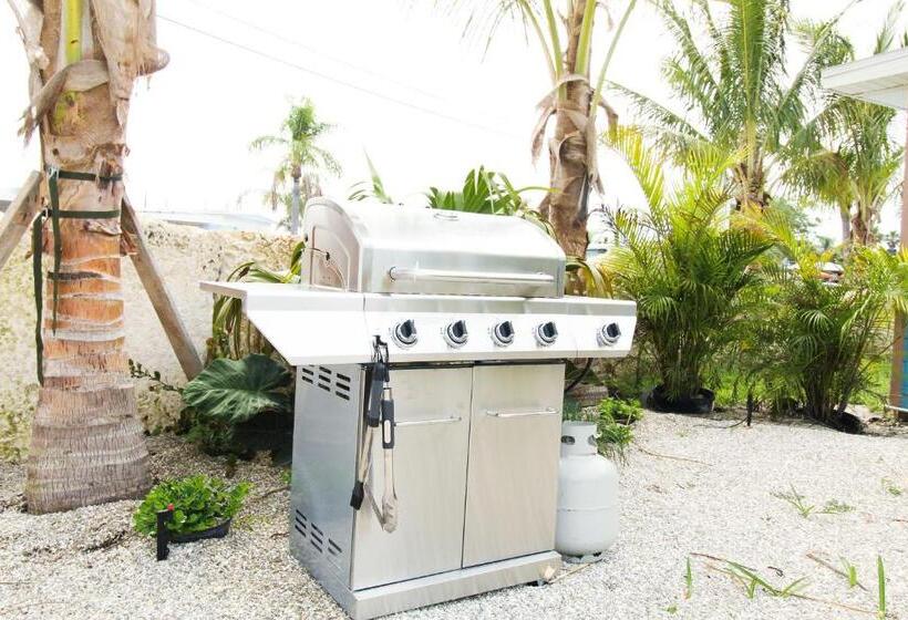 סוויטה, Pelican Post At Anna Maria Island Inn