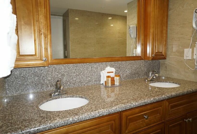 海景套房, Ocean Sky Hotel & Resort