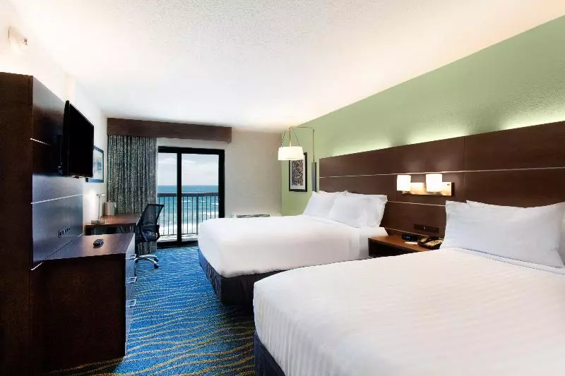 オーシャンビュースタンダードルーム, Holiday Inn Express & Suites Oceanfront Daytona Beach Shores, An Ihg