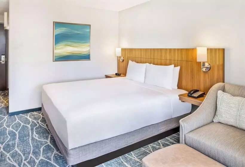 ダブルベッドスタンダードルーム, Hyatt Place Waikiki Beach