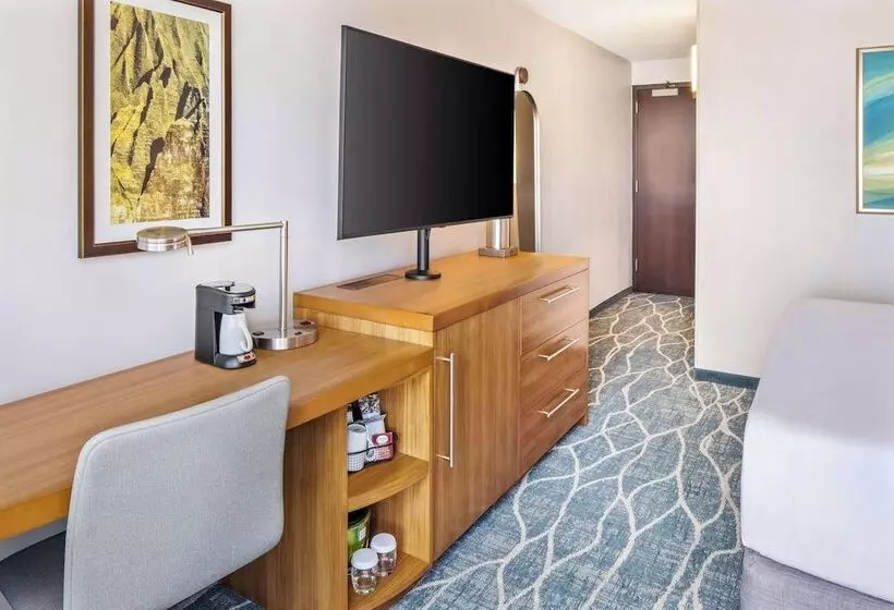 ダブルベッドスタンダードルーム, Hyatt Place Waikiki Beach