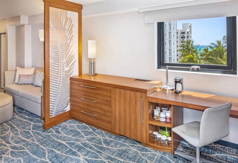 Номер Стандарт 2 Двуспальные Кровати, Hyatt Place Waikiki Beach