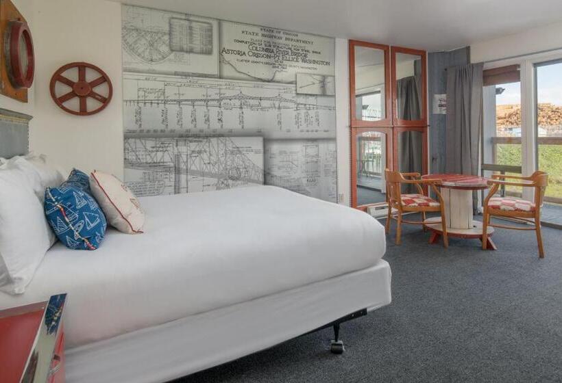 غرفة بريميوم مع إطلالات, Astoria Riverwalk Inn