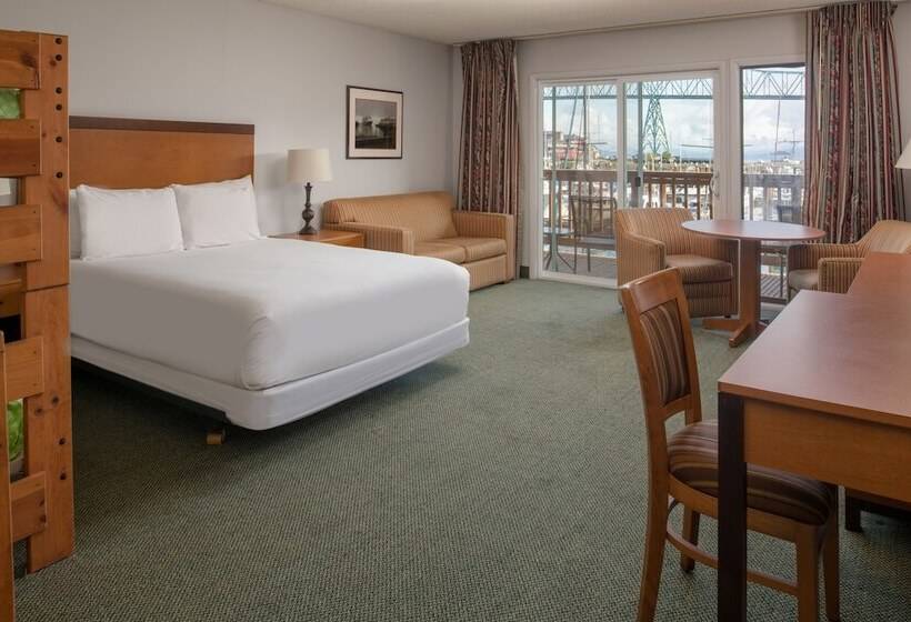 غرفة عائلية, Astoria Riverwalk Inn