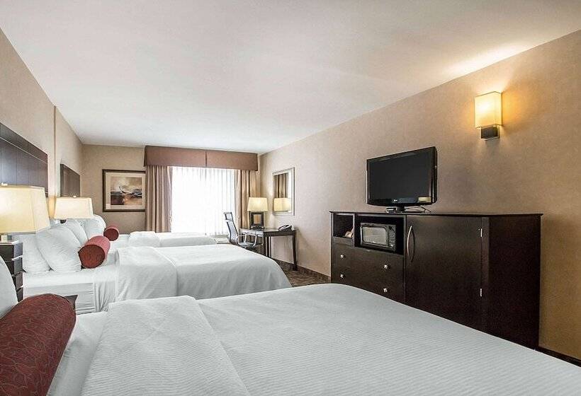 חדר סטנדרט שתי מיטות זוגיות, Clarion Inn Elmhurst  Oak Brook Near I88, I290, I294