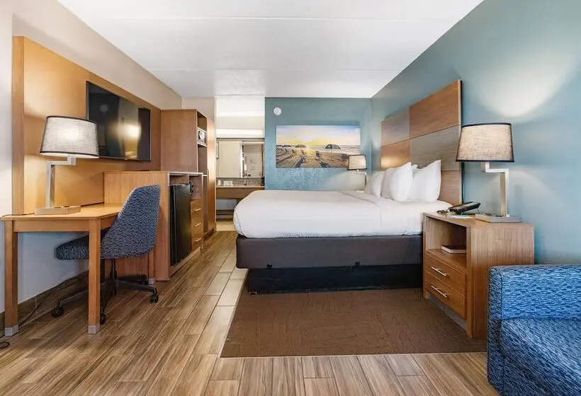 キングサイズベッドのスタンダードルーム, Clarion Pointe Galveston Beachfront