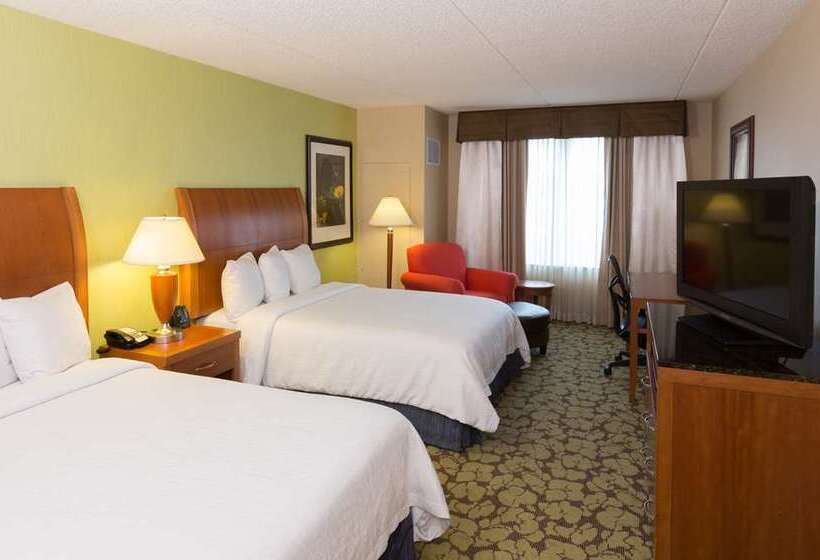 Номер Стандарт, Doubletree By Hilton Hartford Downtown