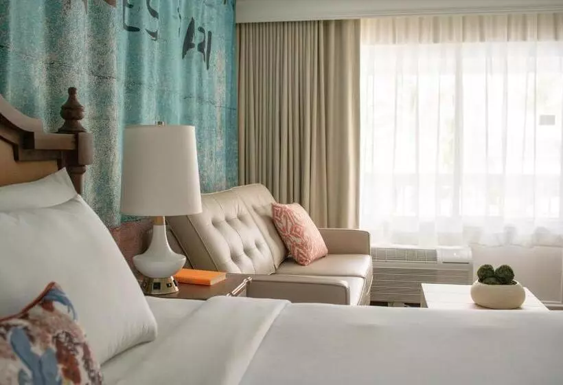 اتاق استاندارد با تخت بزرگ برای معلولان, Havana Cabana At Key West