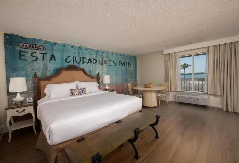 スイート, Havana Cabana At Key West