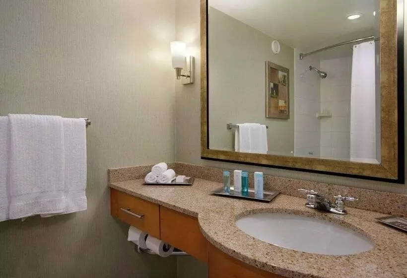 クラブルーム, Doubletree By Hilton Hartford Downtown