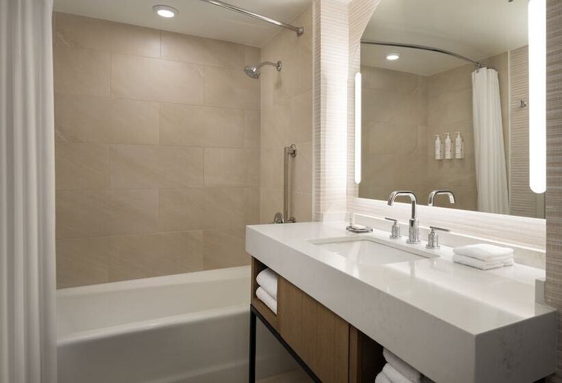 غرفة قياسية سرير مزدوج مطلة على المدينة, San Diego Marriott Marquis And Marina