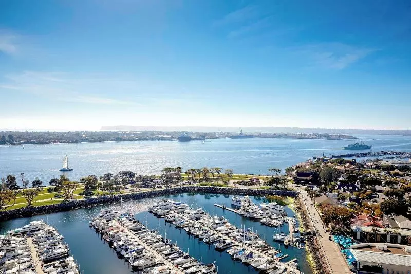 سوییت, San Diego Marriott Marquis And Marina