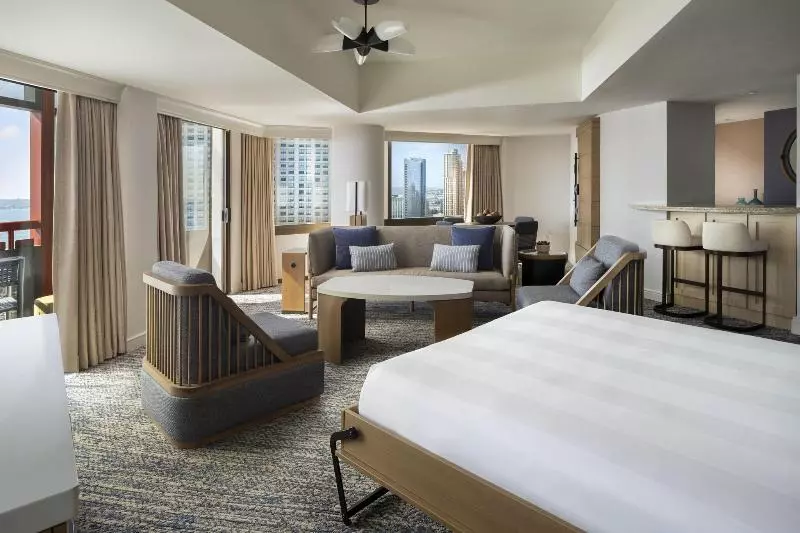 سوییت, San Diego Marriott Marquis And Marina