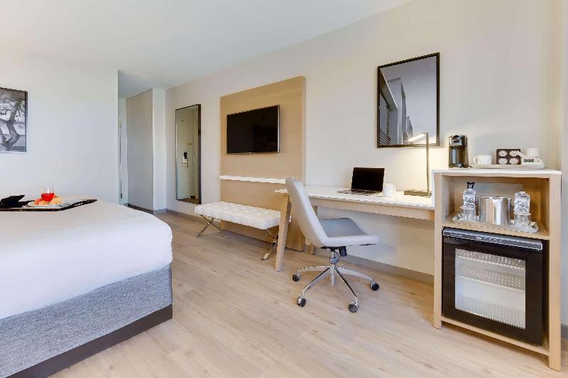 اتاق استاندارد, Radisson Hotel Nashville Airport