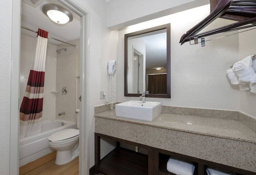 デラックスルーム, Red Roof Inn Aberdeen