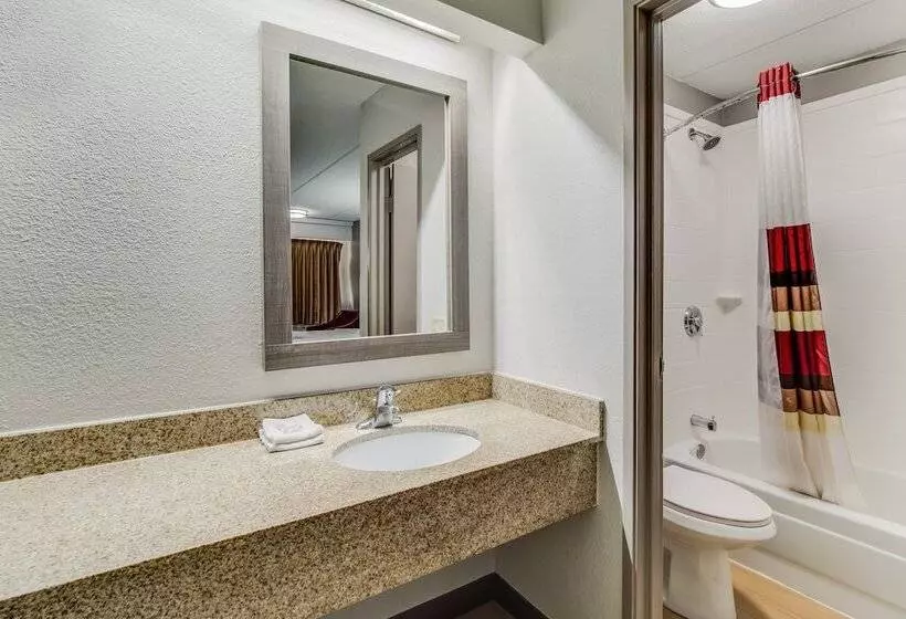 ２ダブルベッドのスタンダードルーム, Red Roof Inn Columbia East  Ft Jackson