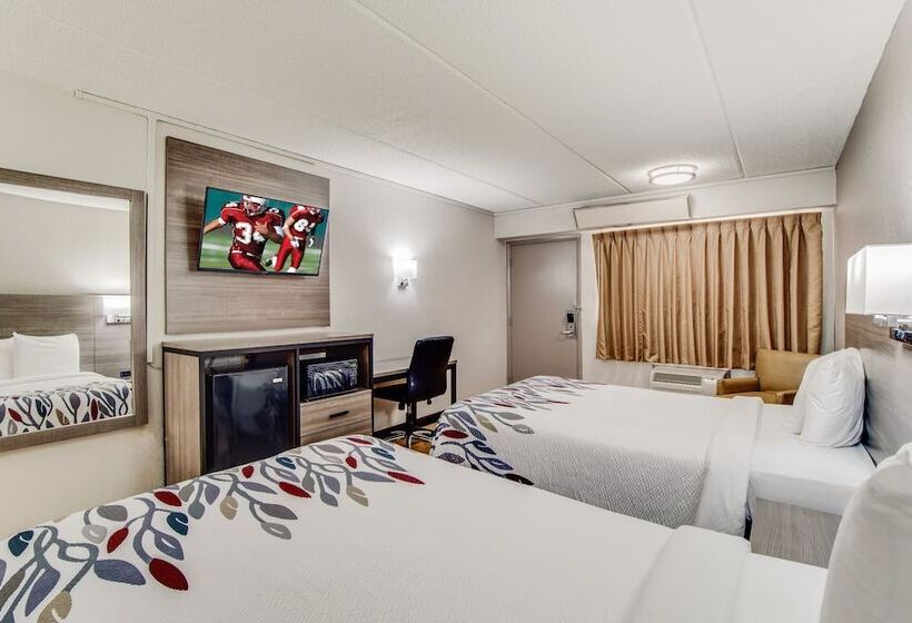 Quarto Deluxe, Red Roof Inn Columbia East  Ft Jackson