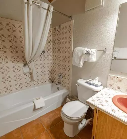 スタンダードインサイドビュールーム, Sagebrush Inn & Suites