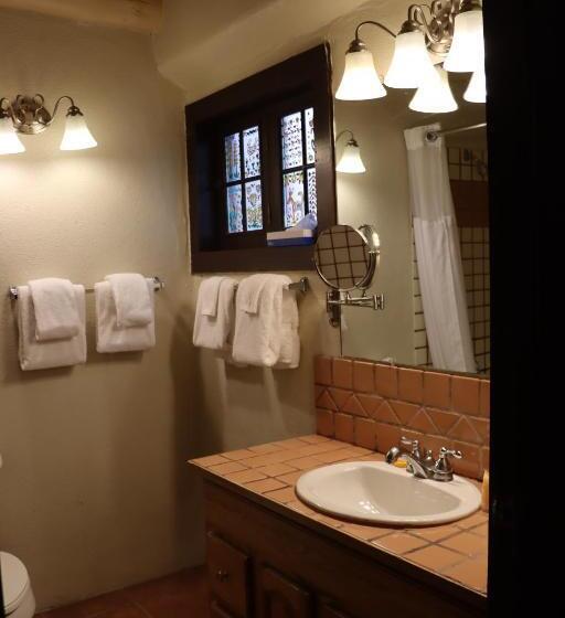 スタンダードルーム, Sagebrush Inn & Suites