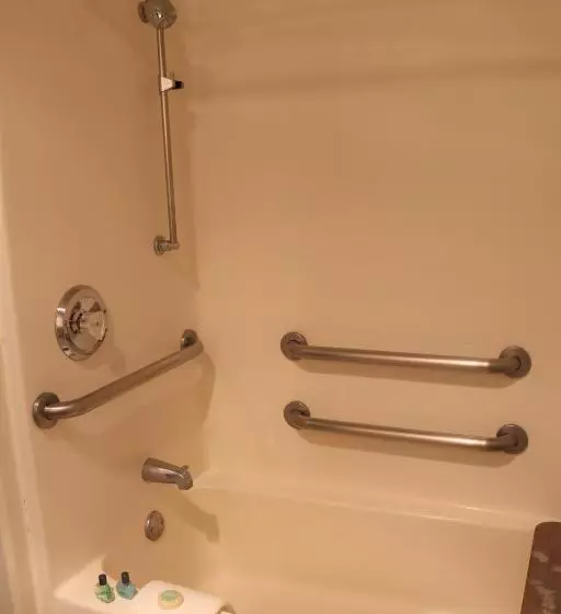 スタンダードトリプルルーム, Sagebrush Inn & Suites