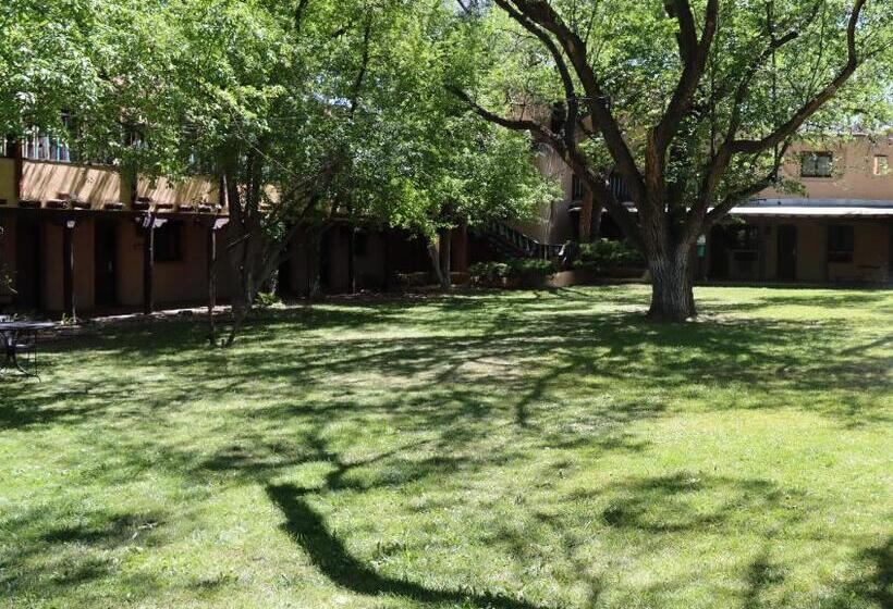 スタンダードインサイドビュールーム, Sagebrush Inn & Suites