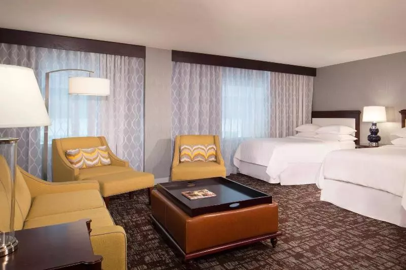 エクゼクティブスイート, Sheraton Arlington