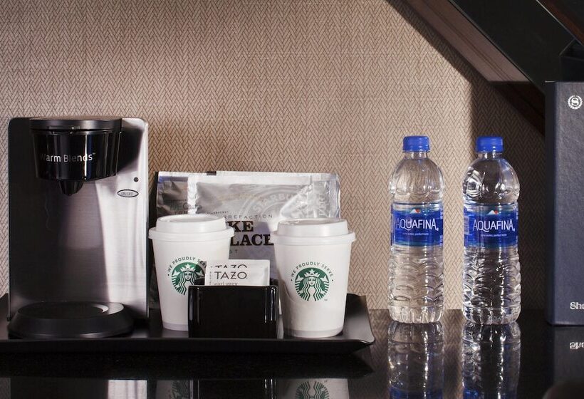 ２ダブルベッドのスタンダードルーム, Sheraton Dfw Airport