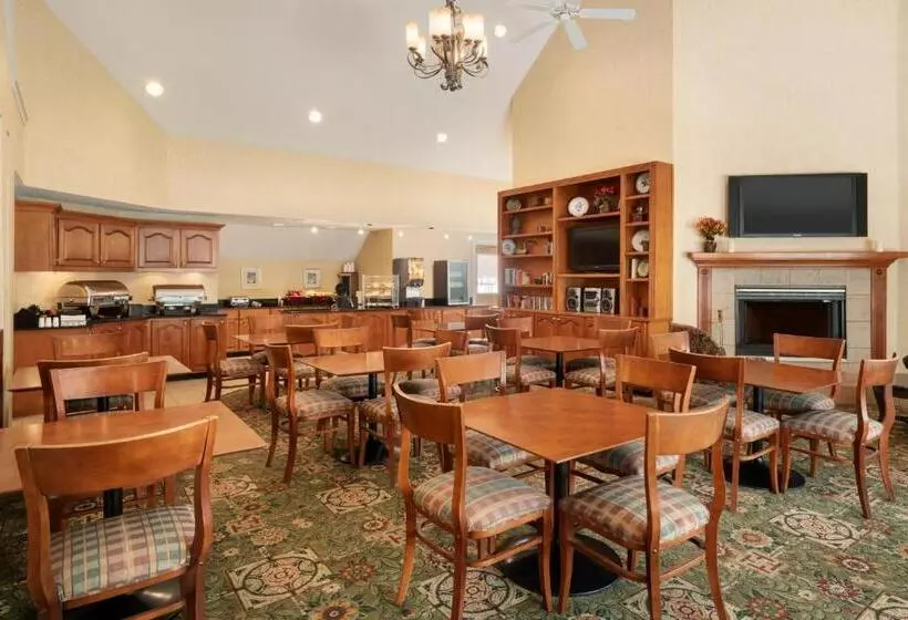 キングサイドベッドのスタンダードワンルーム, Hawthorn Suites By Wyndham Tinton Falls