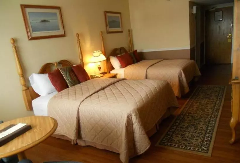 バルコニー付きスタンダードルーム, Riveredge Resort