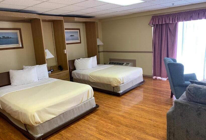 デラックスファミリールーム, Riveredge Resort