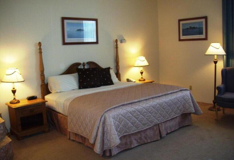 キングサイズベッドのスイートルーム, Riveredge Resort