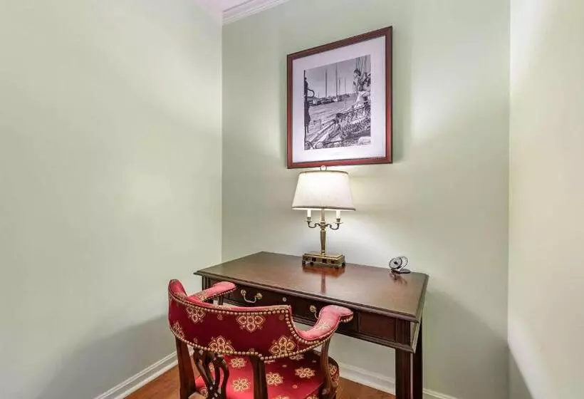 キングサイズベッドのスーペリアルーム, Admiral Fell Inn Baltimore Harbor, Ascend Hotel Collection