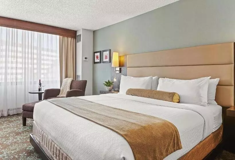 キングサイズベッドのスタンダードルーム, Armon Hotel & Conference Center Stamford Ct