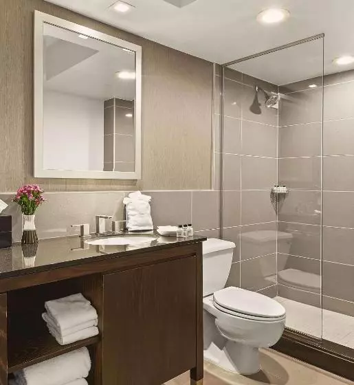 身障者適用キングサイズベッドルーム, Armon Hotel & Conference Center Stamford Ct