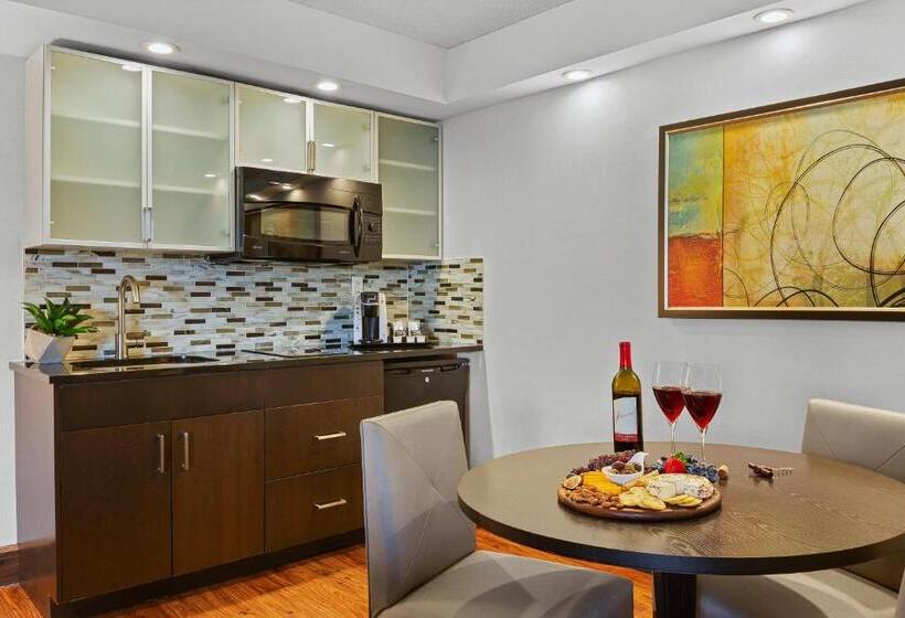 اتاق سوپریور, Armon Hotel & Conference Center Stamford Ct