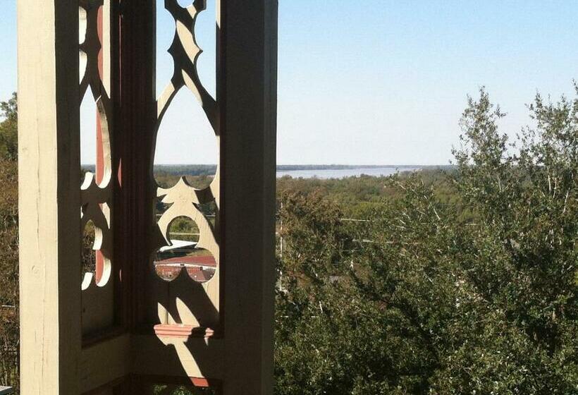 חדר דחוקס עם מיטת קינג, Corners Mansion Inn A Bed And Breakfast