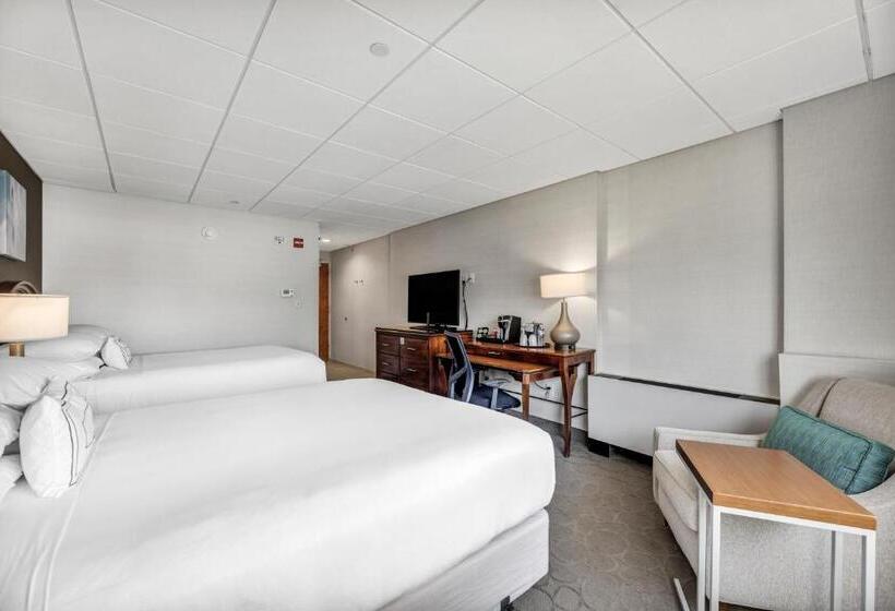 Номер Стандарт, Delta Hotels By Marriott Mount Pleasant