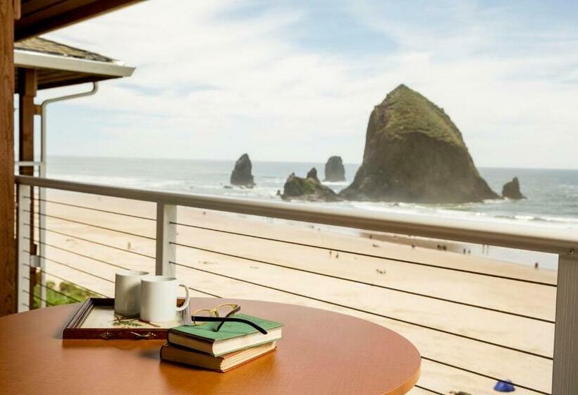 غرفة قياسية مطلّة علي البحر, Hallmark Resort   Cannon Beach