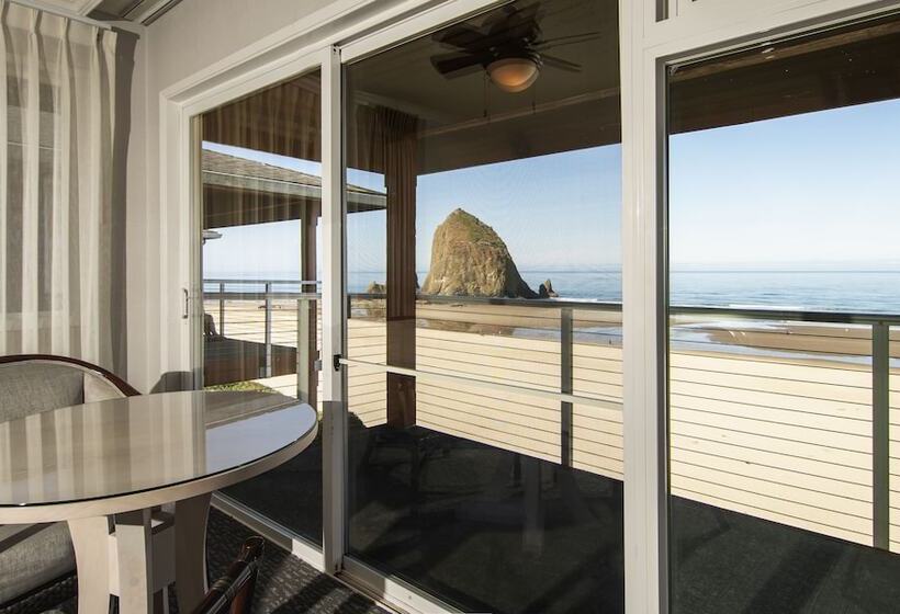 جناح مطلّ علي البحر, Hallmark Resort   Cannon Beach