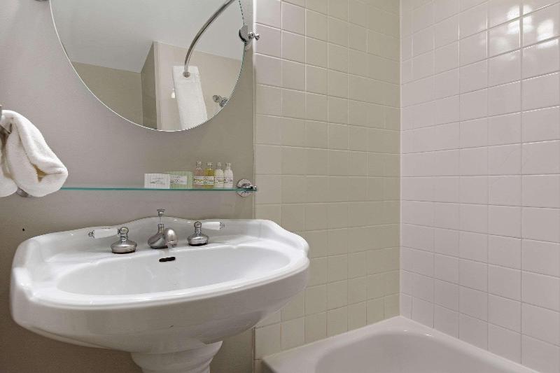 スタンダードルーム, Admiral Fell Inn Baltimore Harbor, Ascend Hotel Collection